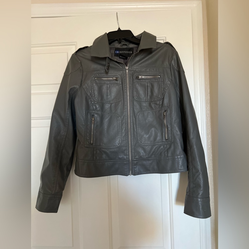 Grey women’s jacket. size Medium